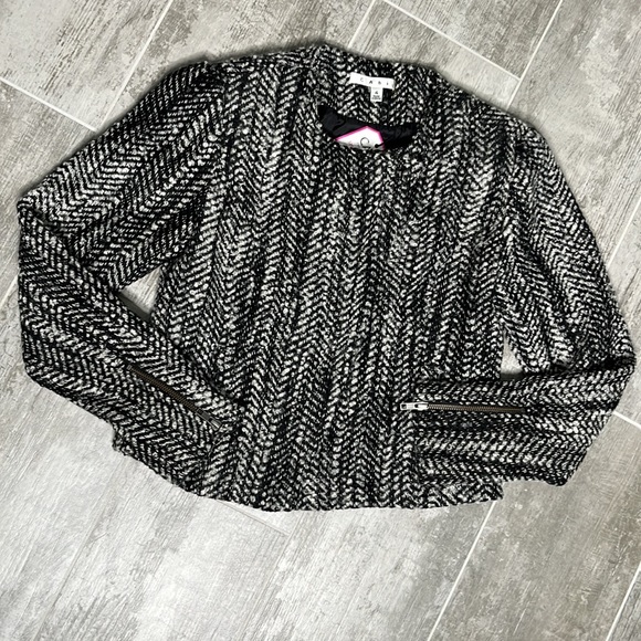 CABI 529 Mockingbird Jacket - Picture 3 of 13